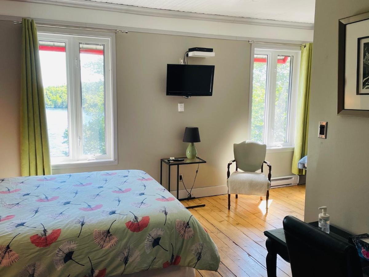 Manoir Du Sept-iles 3*
